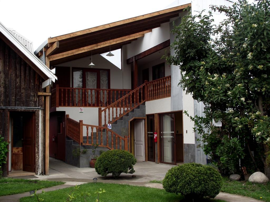 Hostal Y Cabañas Don Juan Villarrica Exterior foto
