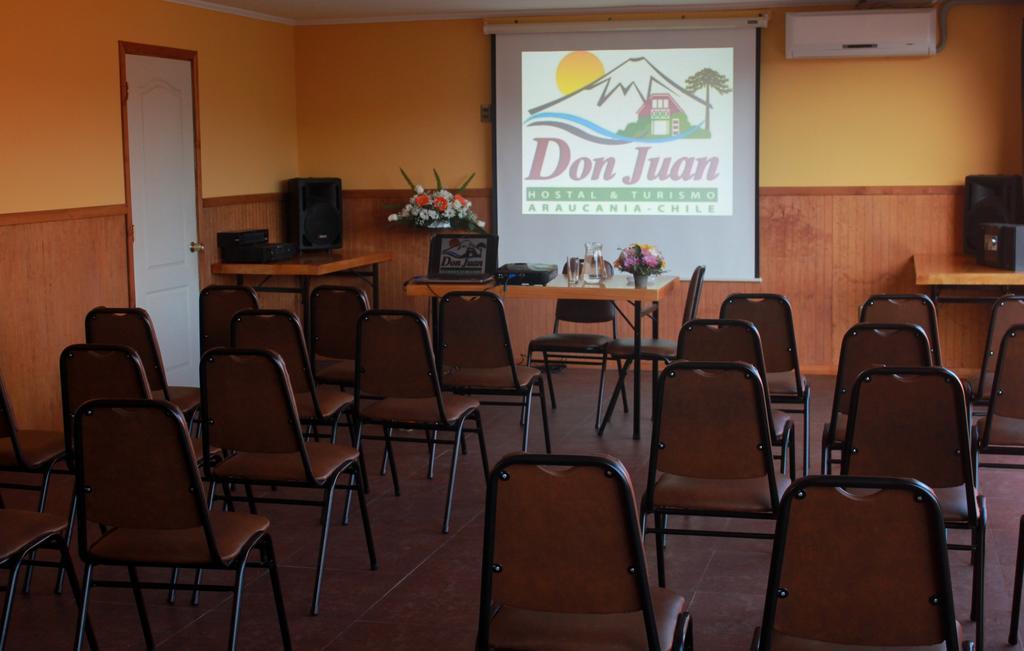 Hostal Y Cabañas Don Juan Villarrica Exterior foto